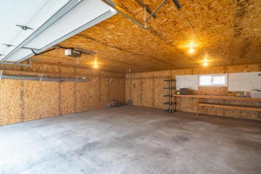 416 Crescent Avenue, Crookston, MN 56716