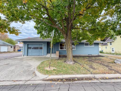 1043 Chase Avenue, Gibbon, MN 55335