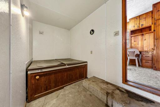 1043 Chase Avenue, Gibbon, MN 55335