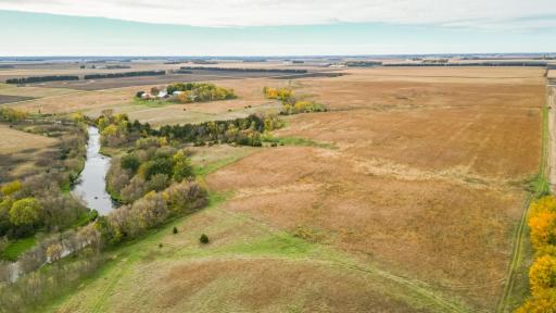 dji_fly_20251022_184746_521_1761159270993_photo.jpg
