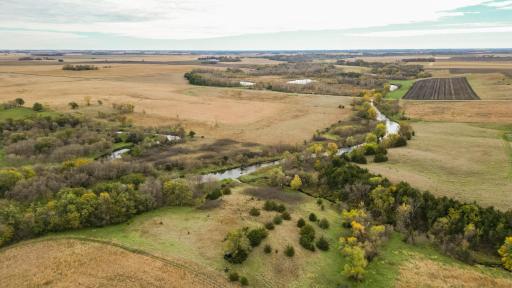 dji_fly_20251022_182640_516_1761159272567_photo.jpg