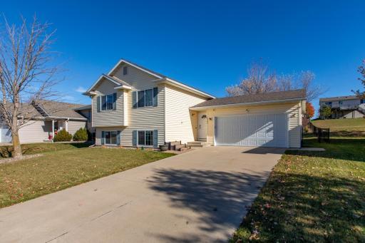 Photo for 5342 King Arthur Drive NW, Rochester, MN 55901 - listing #6809295 5342 King Arthur Drive NW, Rochester, MN 55901