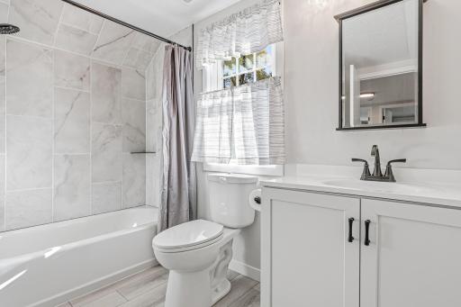 Upper level full bath