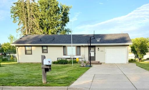 Photo for 14896 Cimarron Avenue W, Rosemount, MN 55068 - listing #6809350 14896 Cimarron Avenue W, Rosemount, MN 55068