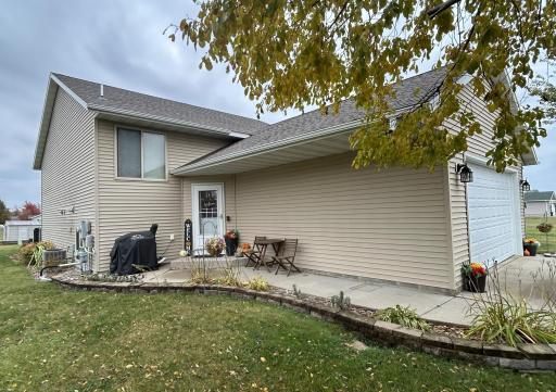 Photo for 1863 Island View Circle, Hutchinson, MN 55350 - listing #6809354 1863 Island View Circle, Hutchinson, MN 55350
