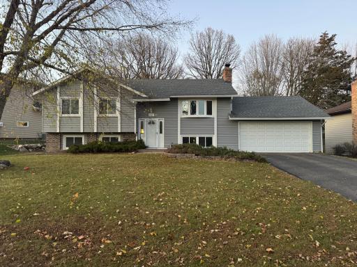 Photo for 1669 Walnut Lane, Eagan, MN 55122 - listing #6809451 1669 Walnut Lane, Eagan, MN 55122