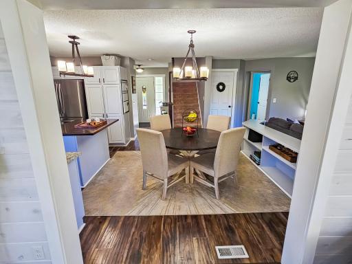 10300 Oakhill Court, Elko, MN 55020