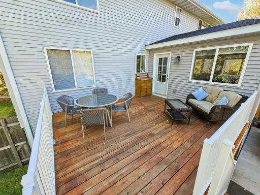 10300 Oakhill Court, Elko, MN 55020