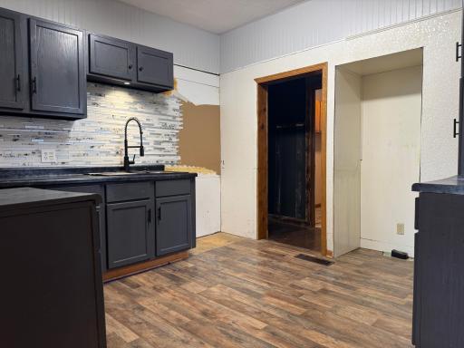 406 4th Street, Rushmore, MN 56168