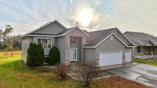 Photo for 24480 17th Avenue, Saint Augusta, MN 56301 - listing #6809606 24480 17th Avenue, Saint Augusta, MN 56301