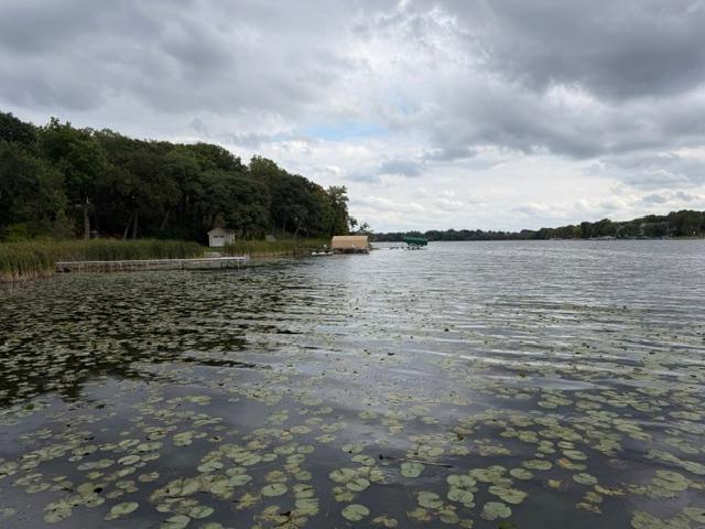 Vista view of Lake Baveria