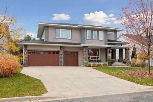 348 Crowley Circle, West Saint Paul, MN 55118