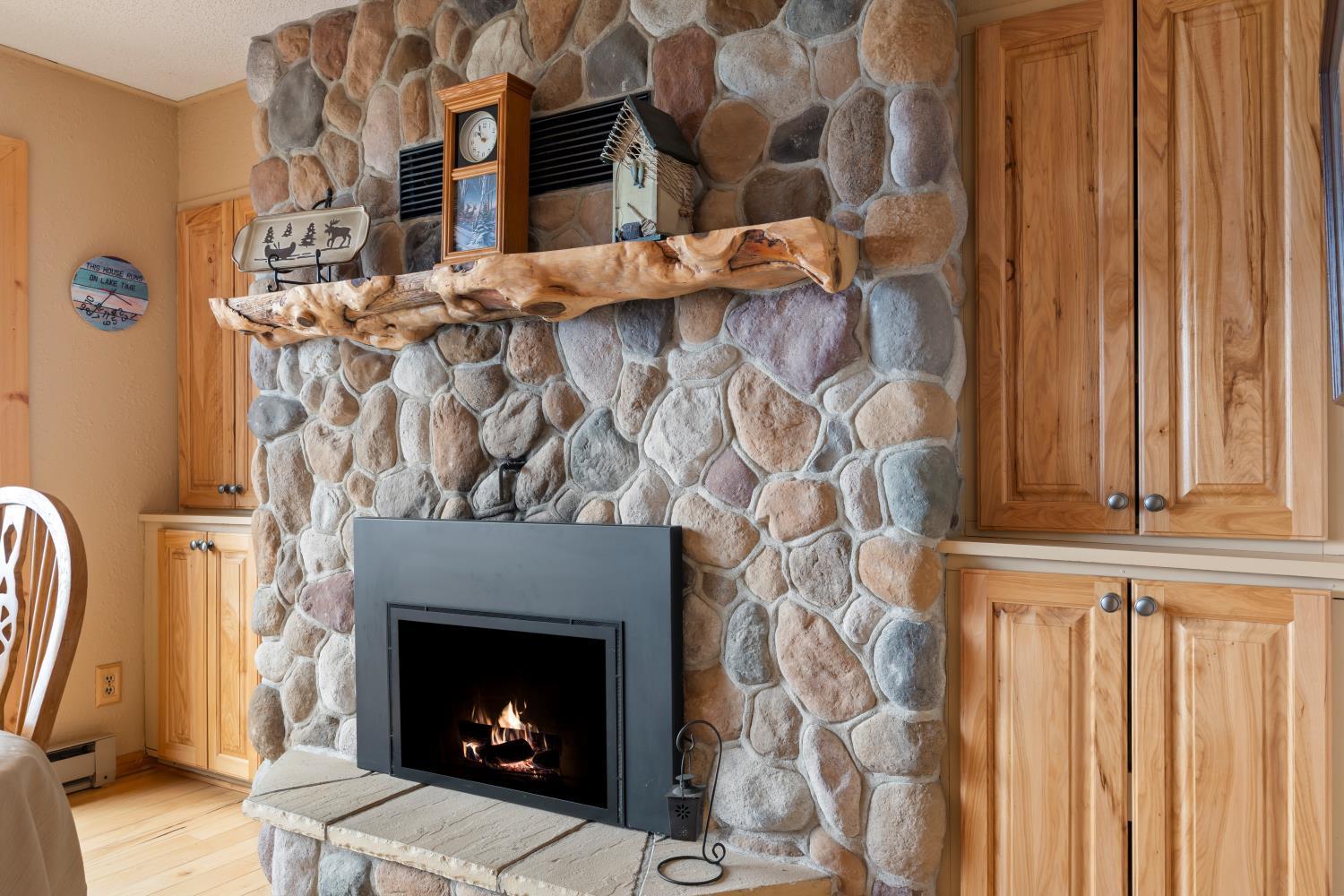 2nd Gas Fireplace
