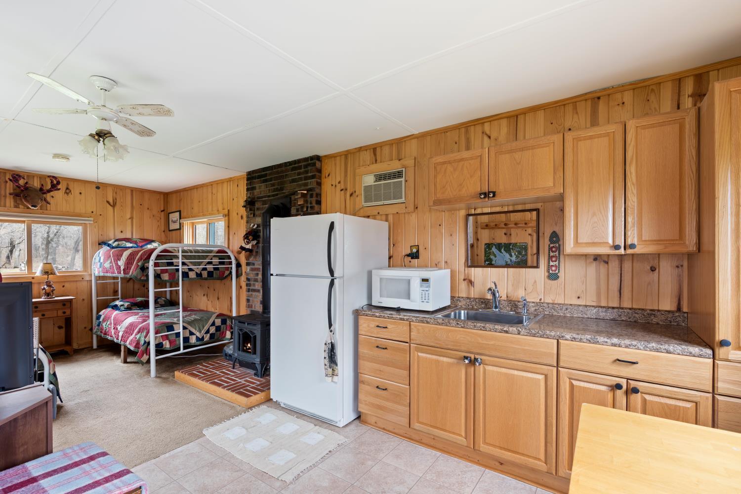 Kitchenette in Bunkhouse