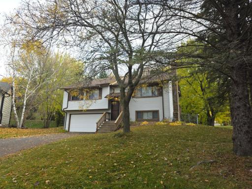 6816 Stratford Court, Saint Paul, MN 55125