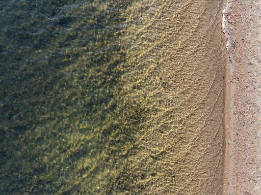 Ruth Lake offers great water clarity and a sandy shoreline.