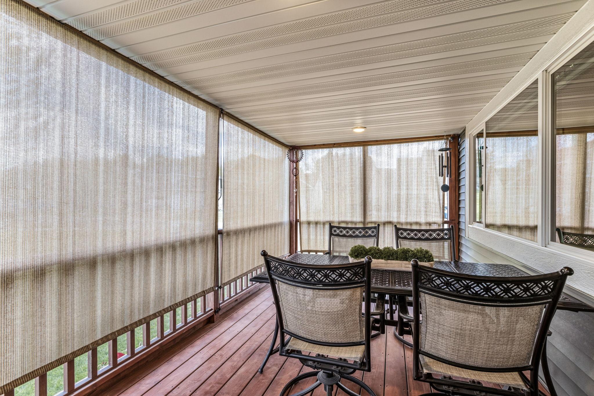 Screened in back deck