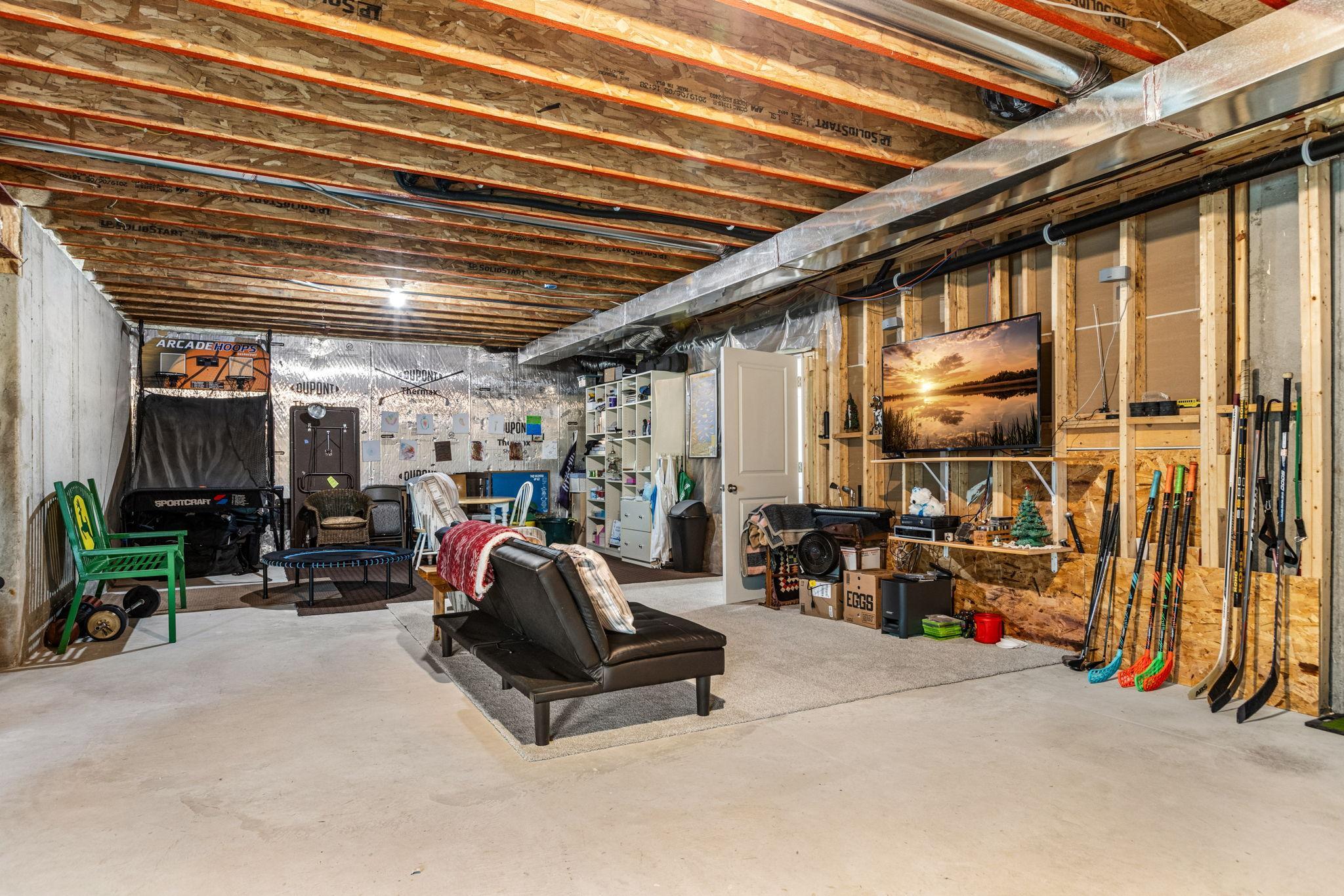 9 foot ceilings