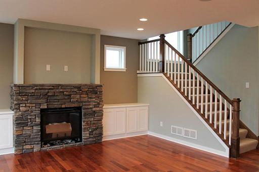 45XX Wood Duck Drive, Vadnais Heights, MN 55127