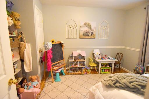 1009 Knight Avenue N, Thief River Falls, MN 56701