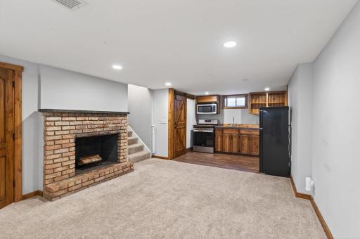 9834 Emerson Avenue S, Minneapolis, MN 55431