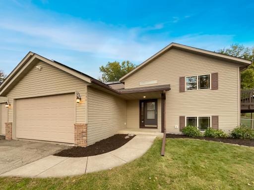 Photo for 730 Pleasant Avenue, Saint Paul Park, MN 55071 - listing #6809984 730 Pleasant Avenue, Saint Paul Park, MN 55071
