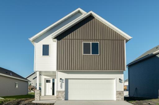 Photo for 1287 Marlys Drive W, West Fargo, ND 58078 - listing #6809992 1287 Marlys Drive W, West Fargo, ND 58078