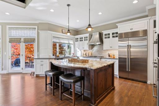 18709 Melrose Chase, Eden Prairie, MN 55347