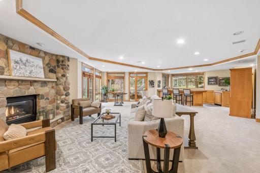 18709 Melrose Chase, Eden Prairie, MN 55347