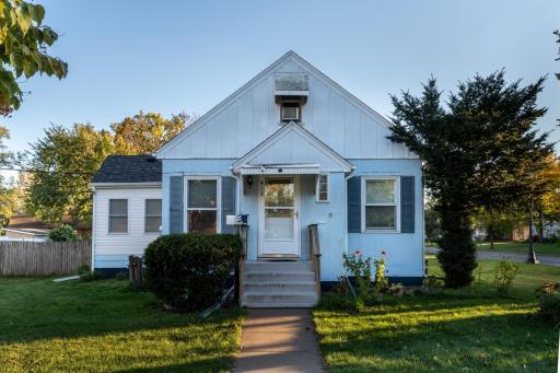 Photo for 438 Arlington Avenue W, Saint Paul, MN 55117 - listing #6810105 438 Arlington Avenue W, Saint Paul, MN 55117