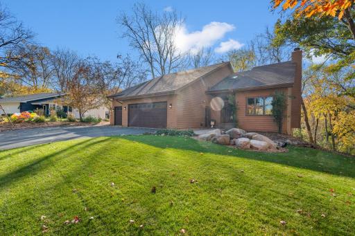 Photo for 14451 Wellington Road, Minnetonka, MN 55391 - listing #6810173 14451 Wellington Road, Minnetonka, MN 55391