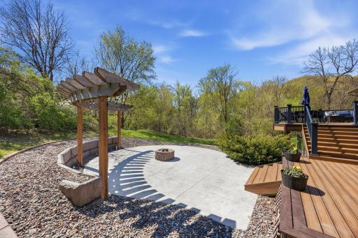 575 sq. ft. of stamped & dyed concrete patio w/fire pit
