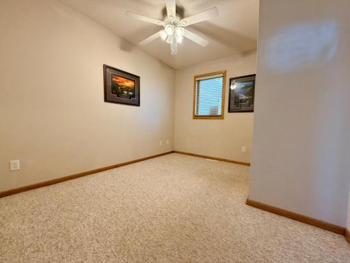 6 Edgewater Road, Slayton, MN 56172