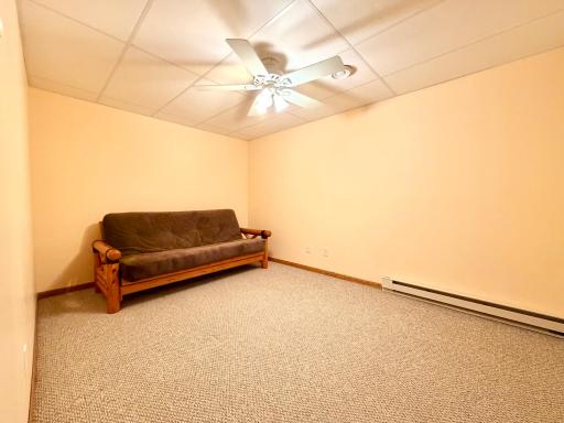 6 Edgewater Road, Slayton, MN 56172