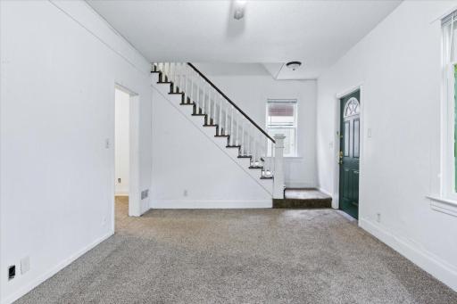 612 7th Avenue S, Saint Cloud, MN 56301