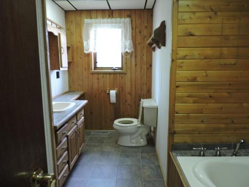 26389 Reilly Beach Road, Bovey, MN 55709