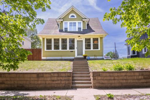 826 Blair Avenue, Saint Paul, MN 55104