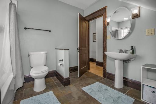 826 Blair Avenue, Saint Paul, MN 55104