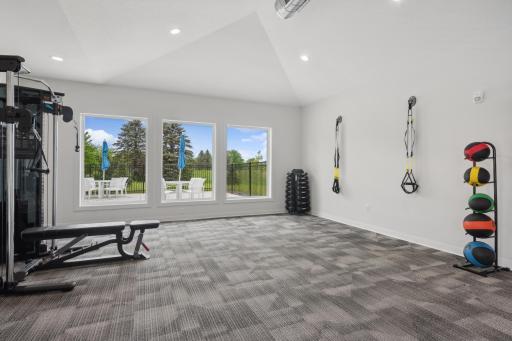1872 Royal Boulevard N, Lake Elmo, MN 55042