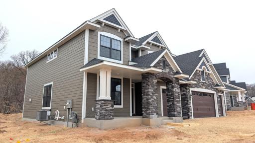 1872 Royal Boulevard N, Lake Elmo, MN 55042