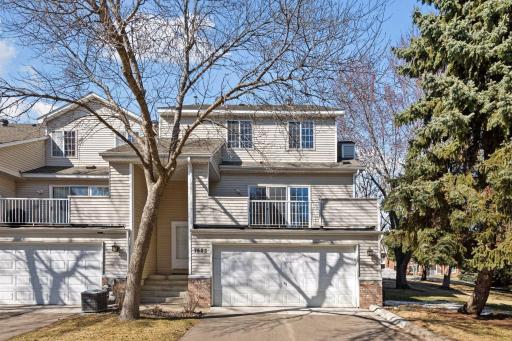 7623 Nicholas Way, Chanhassen, MN 55317