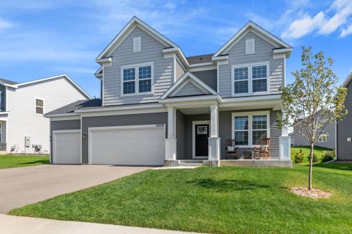 Photo for 10318 McGregor Boulevard, Woodbury, MN 55129 - listing #6810548 10318 McGregor Boulevard, Woodbury, MN 55129