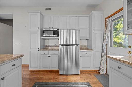 308 N Cove Road, Hudson, WI 54016