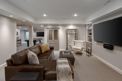 1620 Carriage Path, Minneapolis, MN 55422