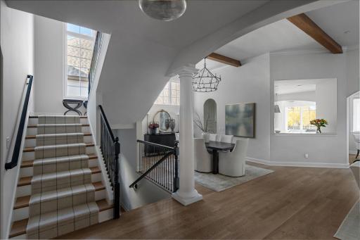 1620 Carriage Path, Minneapolis, MN 55422
