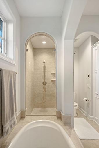 1620 Carriage Path, Minneapolis, MN 55422