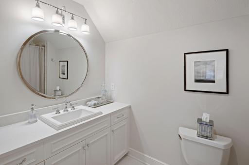 1620 Carriage Path, Minneapolis, MN 55422