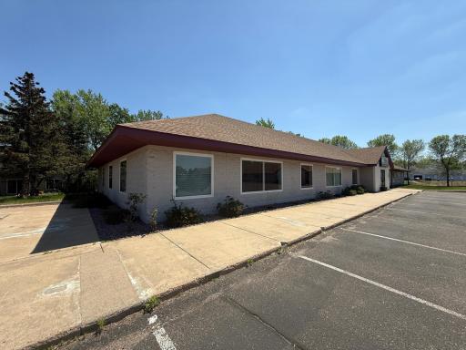 5833 Pecan Street, North Branch, MN 55056