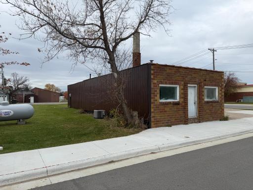 Photo for 219 1st Avenue NE, Baudette, MN 56623 - listing #6810643 219 1st Avenue NE, Baudette, MN 56623