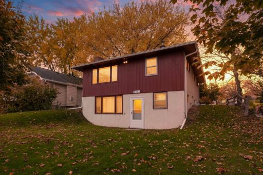 Photo for 2331 W Medicine Lake Drive, Minneapolis, MN 55441 - listing #6810705 2331 W Medicine Lake Drive, Minneapolis, MN 55441